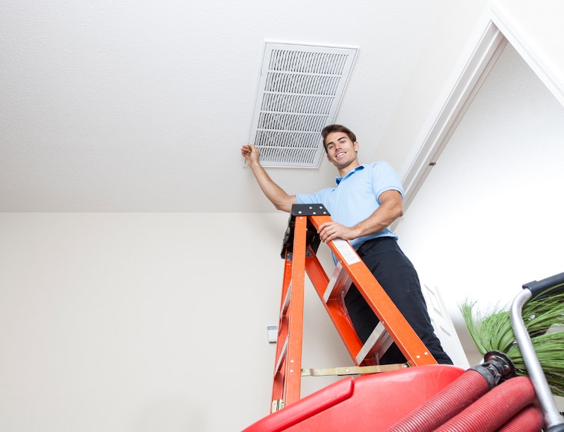 4 Reasons To Have Your Ducts Cleaned in Monticello, FL